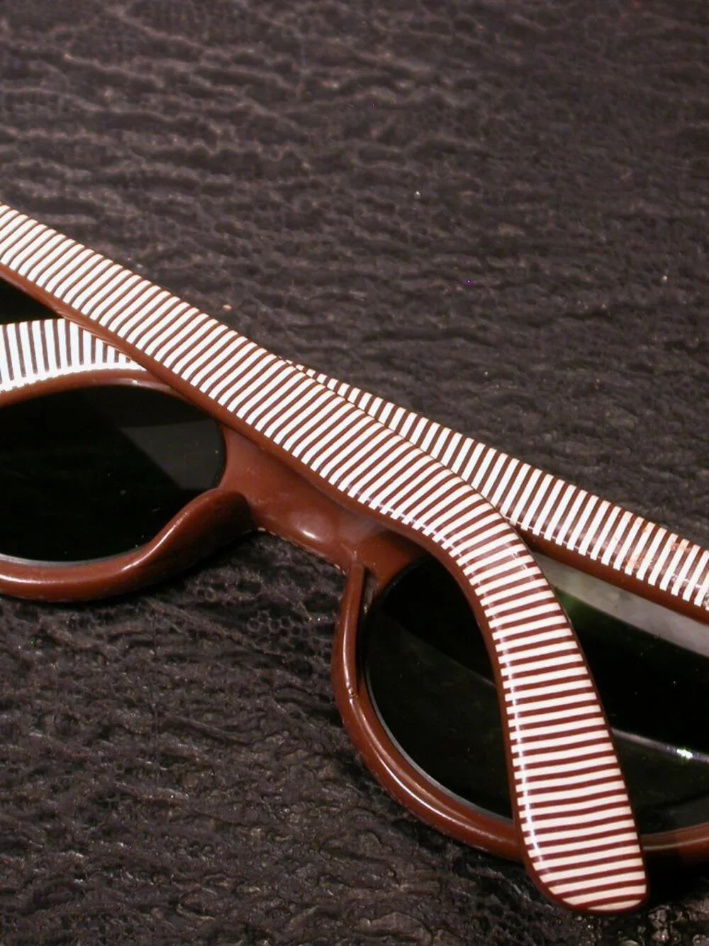 Vintage Cosmetan Brown and White Stripe Cat Eye Sunglasses FRAMEONLY